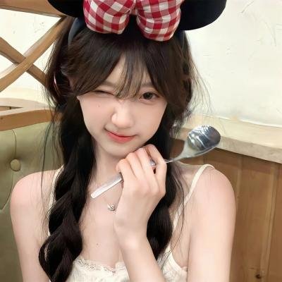 艾蜜莉·布莱尔的秘密